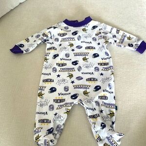 Minnesota Vikings onesie and hat